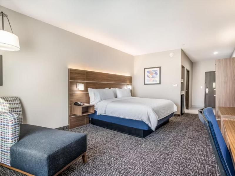 Holiday Inn Express Suites Tulsa East Catoosa IHG image