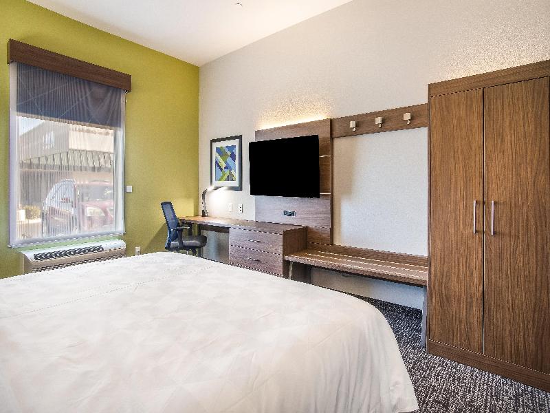 Holiday Inn Express Suites Tulsa East Catoosa IHG image