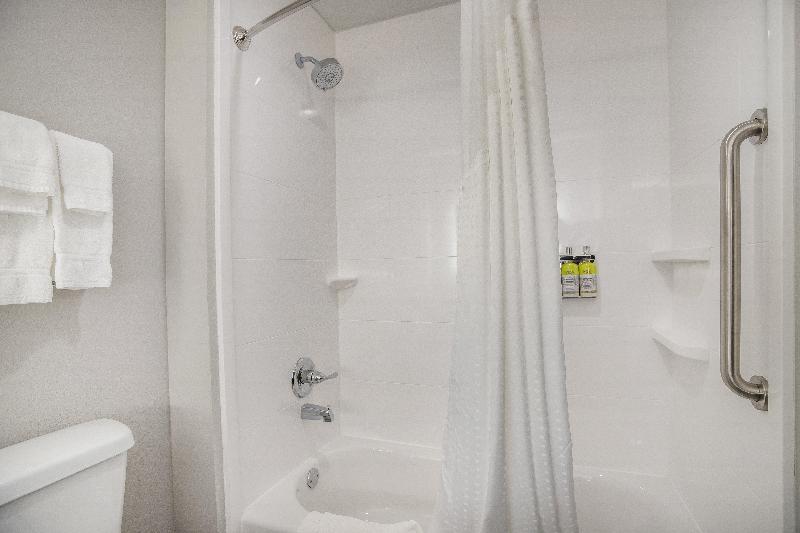 Holiday Inn Express Suites Tulsa East Catoosa IHG image