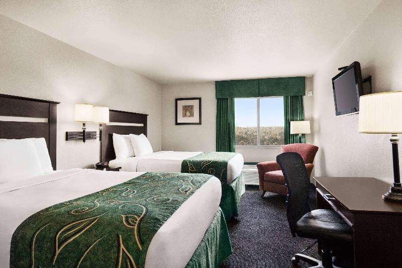 Travelodge By Wyndham Mcalester image