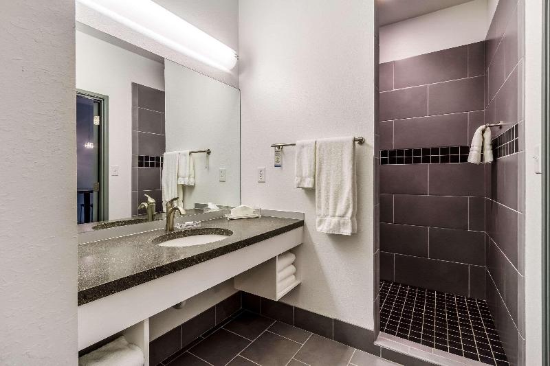 The Wallhouse Hotel, an Ascend Hotel Collection Me image