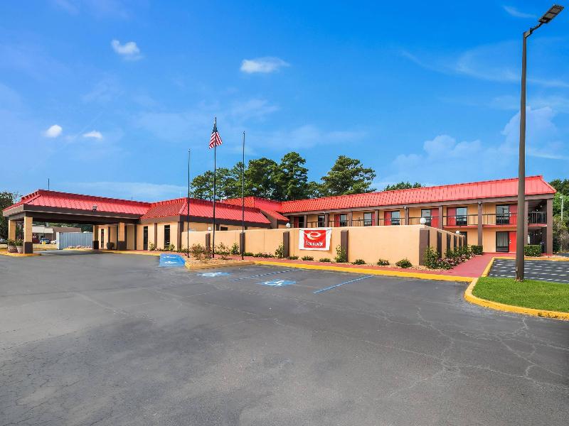 Econo Lodge Columbus near Airport