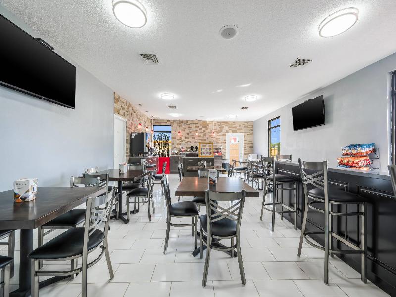 Econo Lodge Columbus near Airport