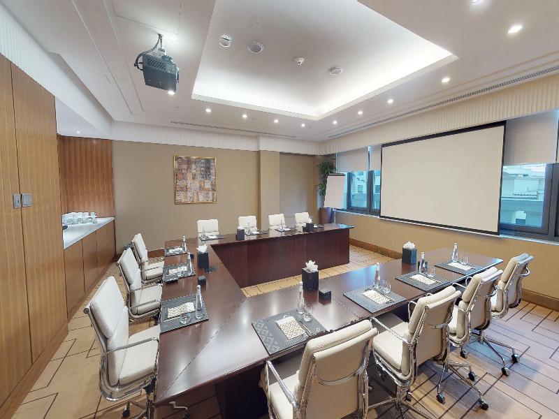The Hotel Galleria Jeddah, Curio Collection by Hil image