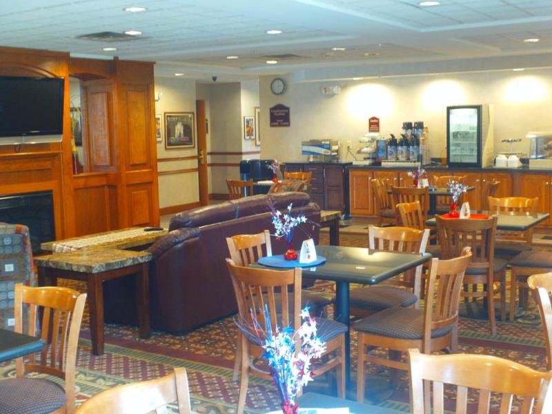 Hotel Comfort Inn & Suites Decatur Forsyth