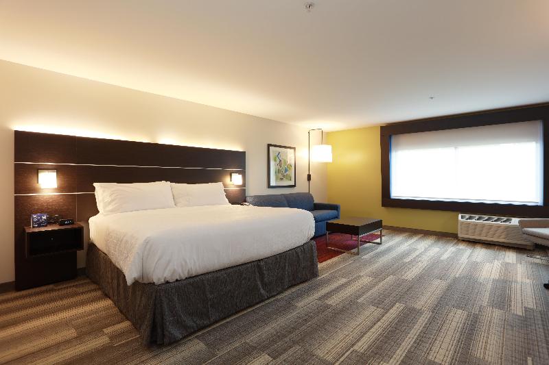 Holiday Inn Express Oneonta — photo 60