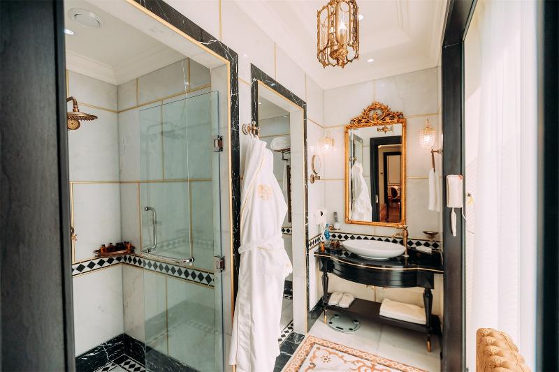 Golden Palace Hotel Yerevan image