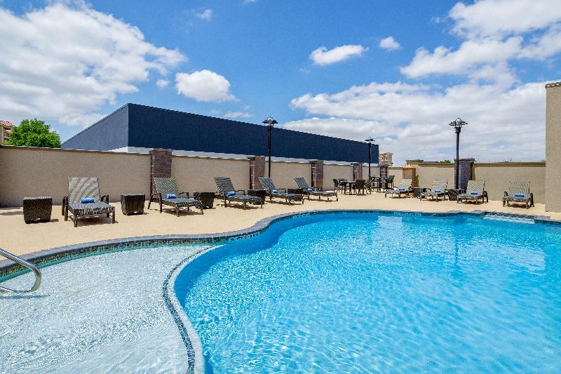 Holiday Inn Express & Suites Lubbock Central - Uni