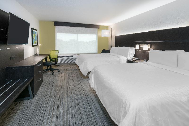 Holiday Inn Express Missouri City West photo 13
