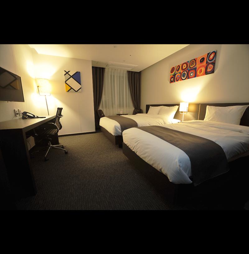 Yongin Central CO'OP Hotel