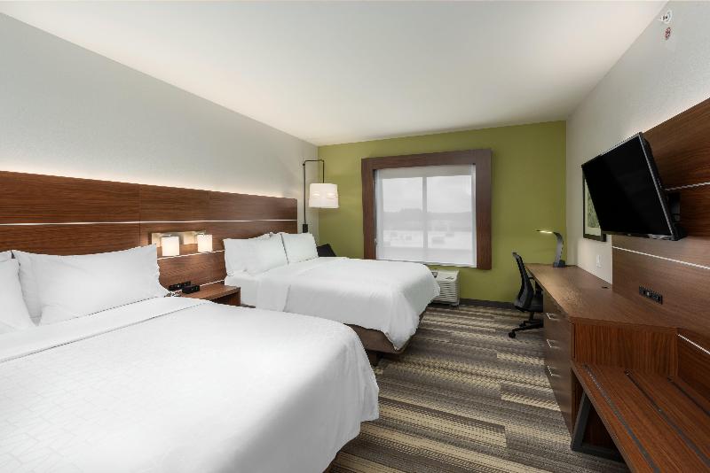 Holiday Inn Express & Suites St. Louis an IHG hote photo 11