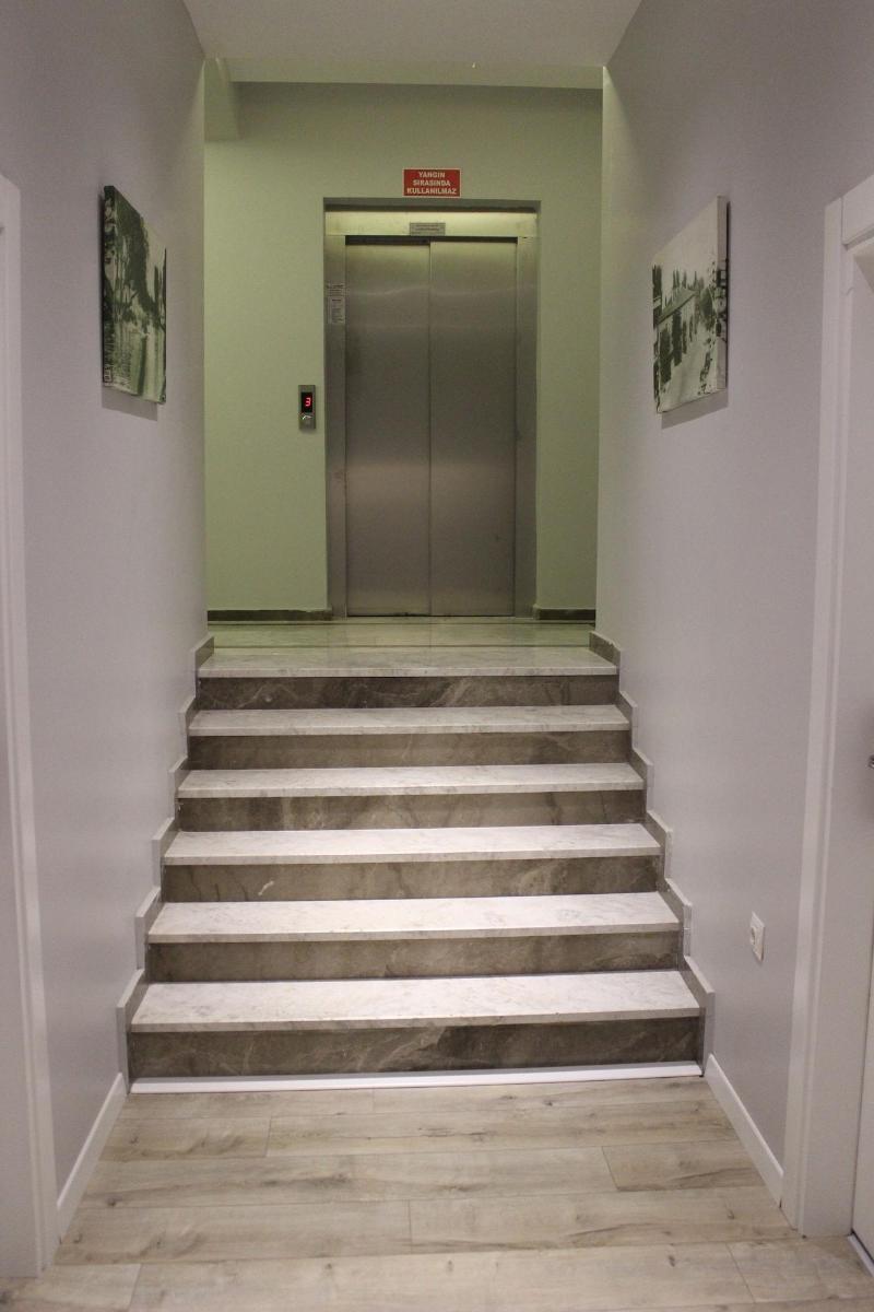THE CORNER INN HOTELS BY SUiT image