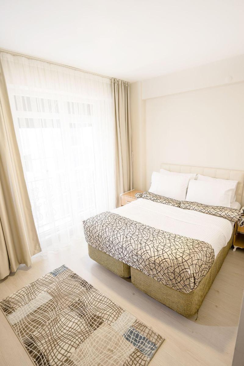 THE CORNER INN HOTELS BY SUiT image