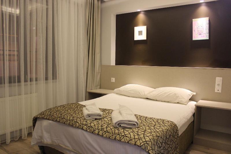 THE CORNER INN HOTELS BY SUiT image