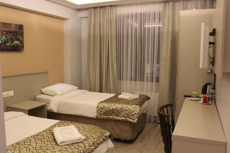 THE CORNER INN HOTELS BY SUiT image
