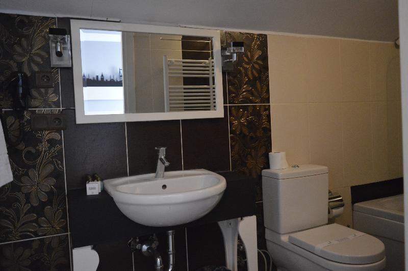 Ravello Suites Taksim image