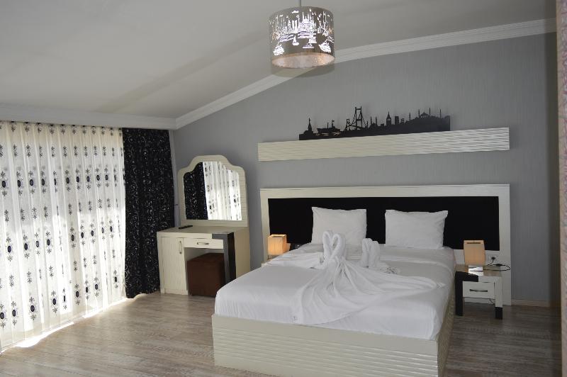 Ravello Suites Taksim image