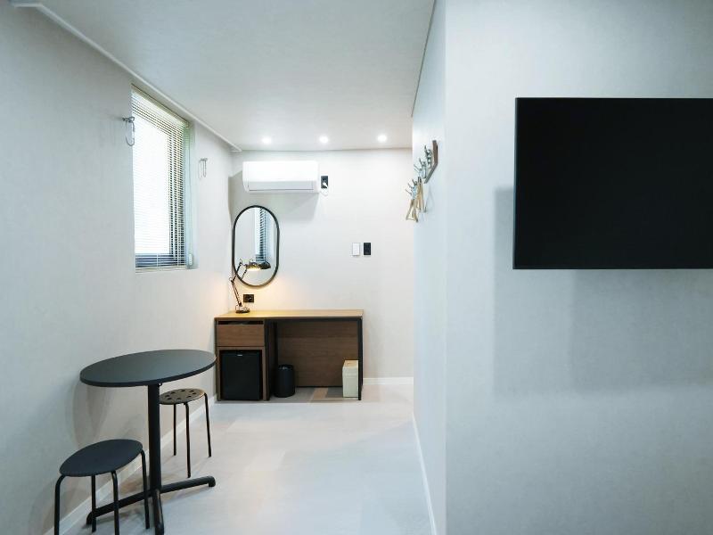 K-Pop Hotel Seoul Station image