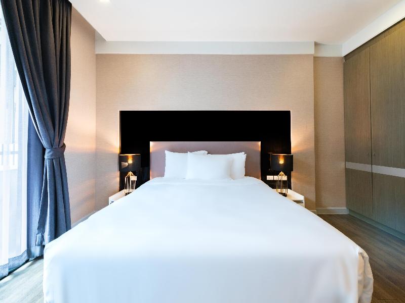 Metropolis Suites Bangkok, Tapestry Collection image