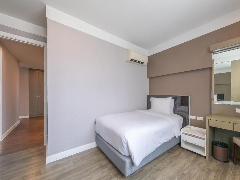 Metropolis Suites Bangkok, Tapestry Collection image