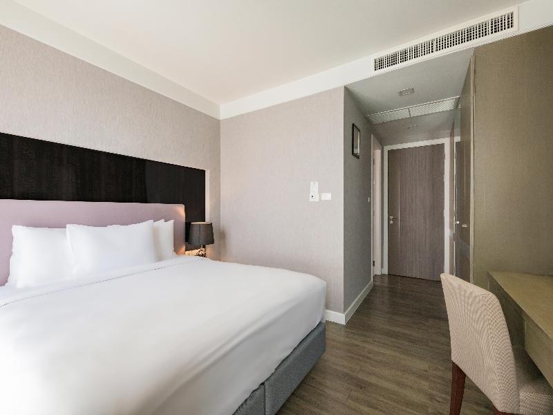 Metropolis Suites Bangkok, Tapestry Collection image