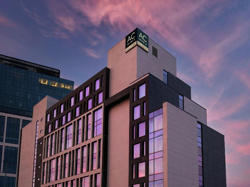 AC Hotel by Marriott Belfast image