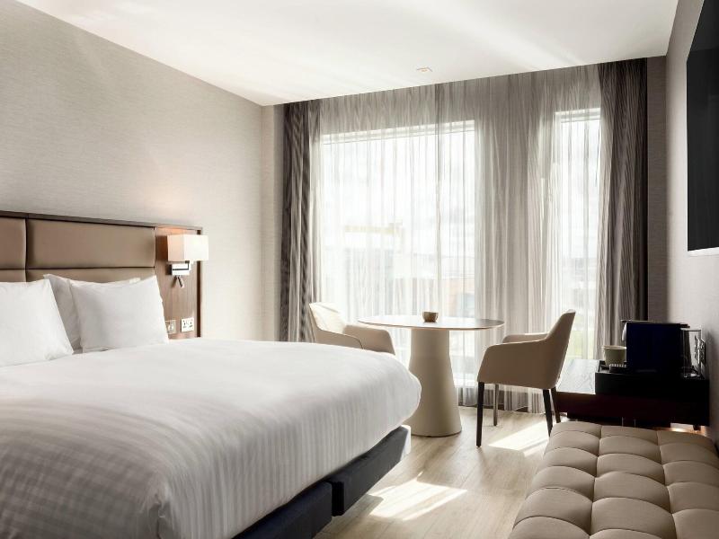 AC Hotel by Marriott Belfast image