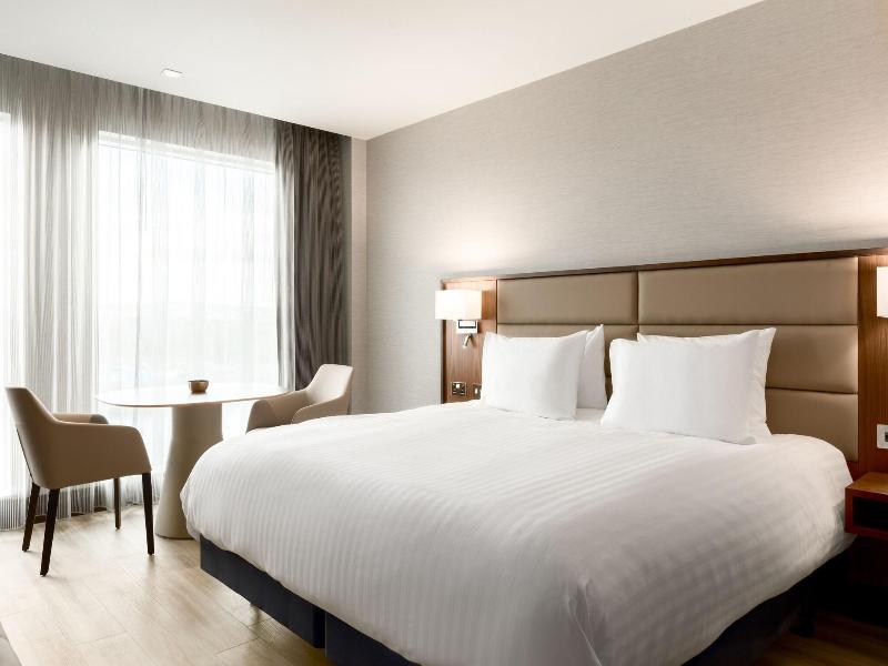AC Hotel by Marriott Belfast image