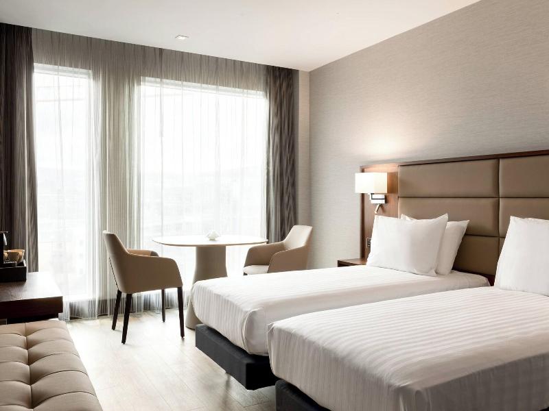 AC Hotel by Marriott Belfast image