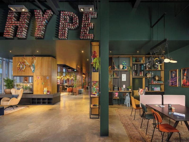 Moxy Glasgow Merchant City image
