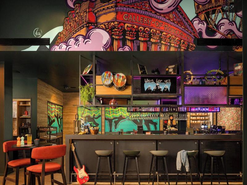 Moxy Glasgow Merchant City image
