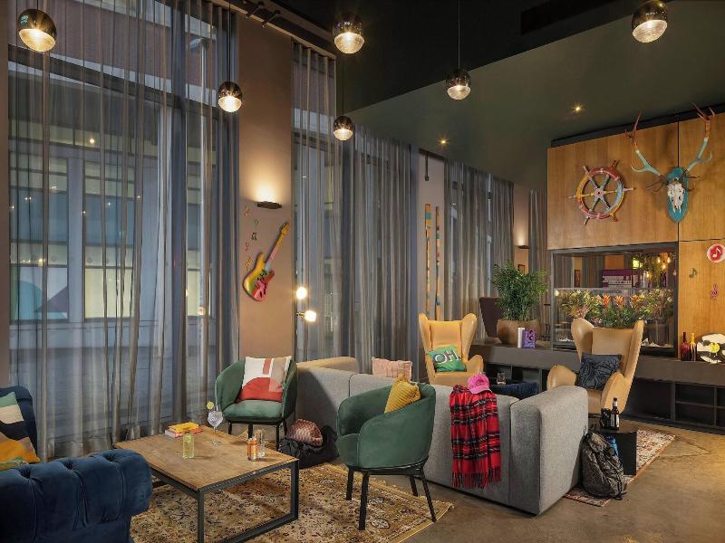 Moxy Glasgow Merchant City image