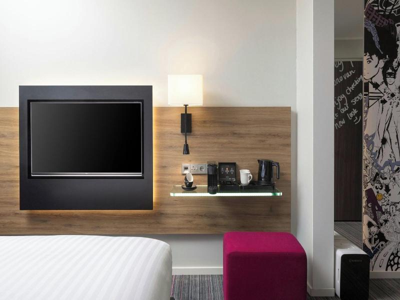 Moxy Glasgow Merchant City image
