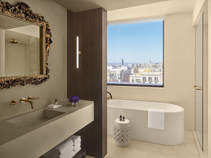 EDITION Barcelona image
