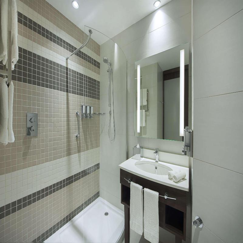 Hampton by Hilton Dubai Airport image