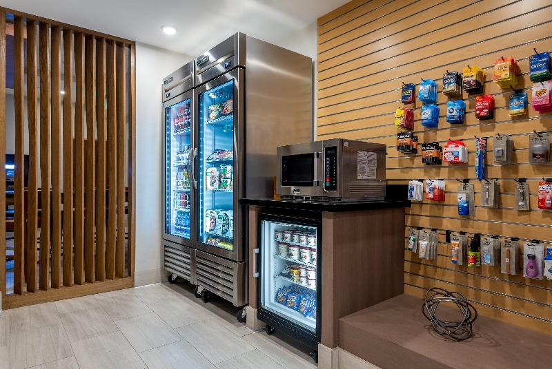 Holiday Inn Express Suites Santa Ana Orange County