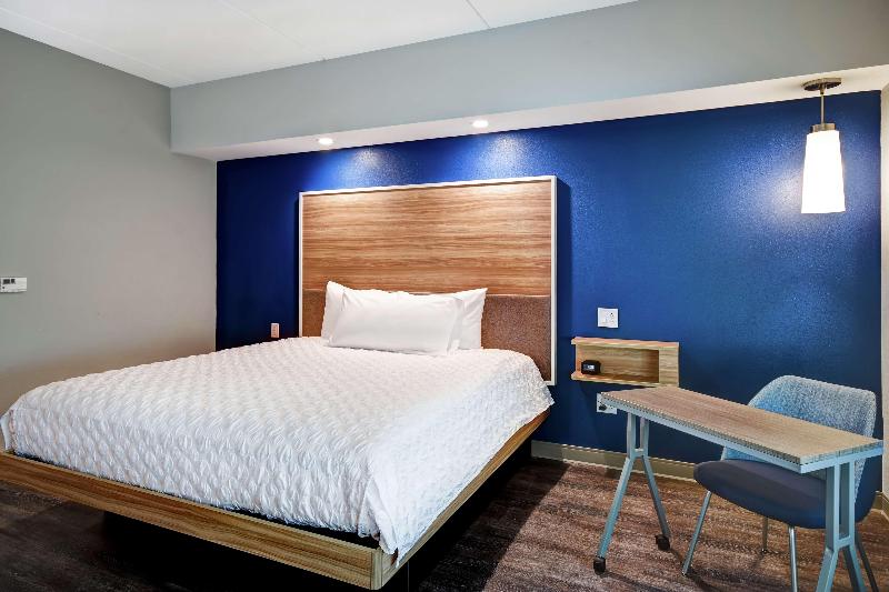 Tru By Hilton Raleigh Durham Airport image