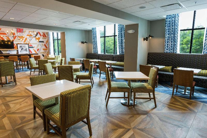 Hampton Inn Cumberland, Md image