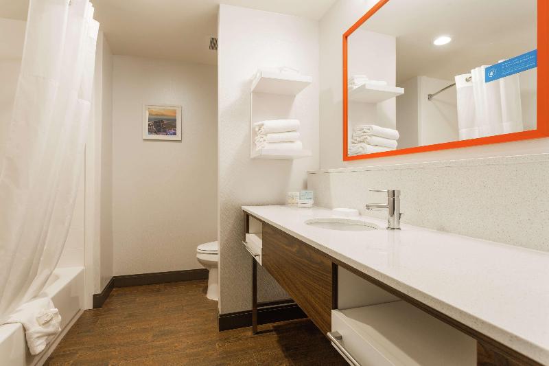 Hampton Inn Cumberland, Md image