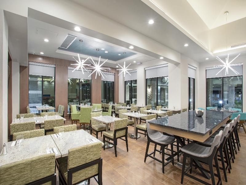 Hilton Garden Inn Las Vegas City Center image