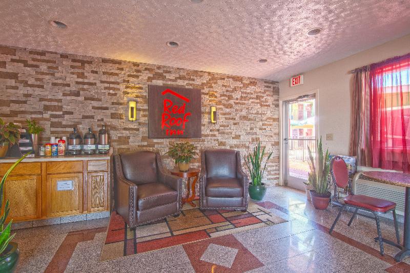 Red Roof Inn Crossville image