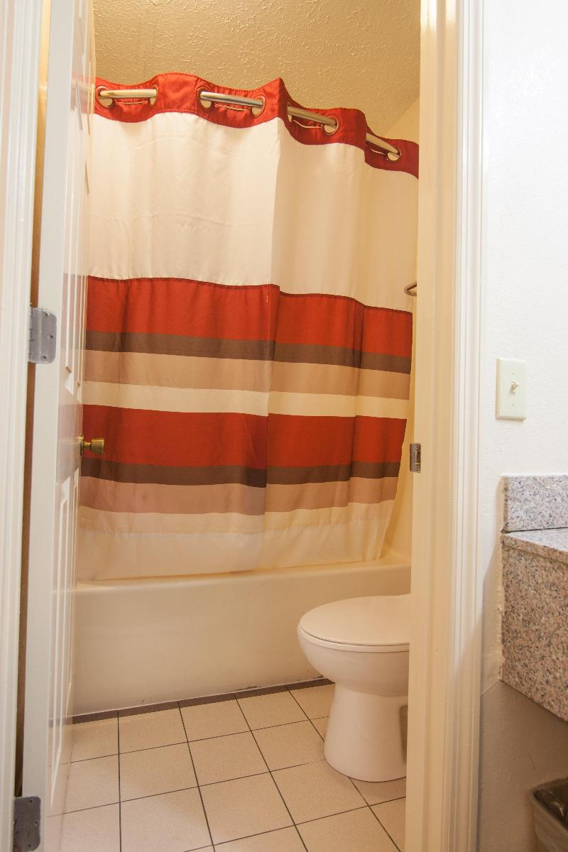 Red Roof Inn Crossville image