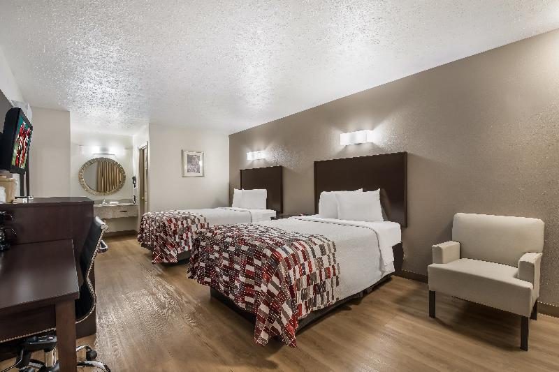 Red Roof Inn Crossville image