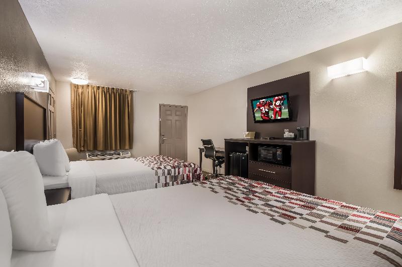 Red Roof Inn Crossville image
