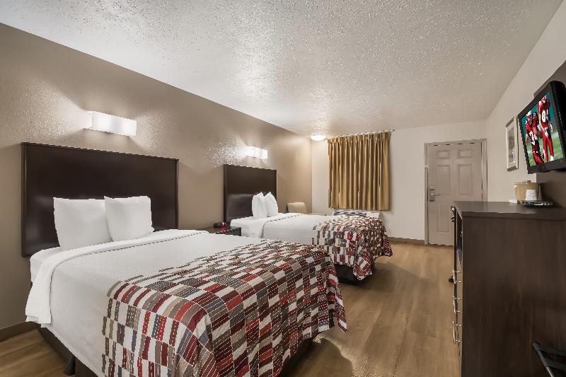 Red Roof Inn Crossville image