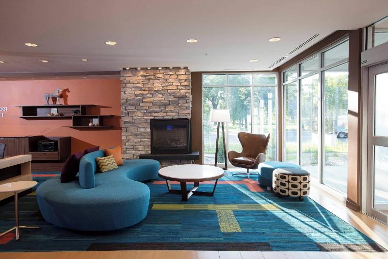Fairfield Inn & Suites Detroit Lakes image