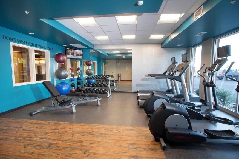 Fairfield Inn & Suites Detroit Lakes image