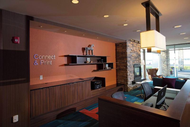 Fairfield Inn & Suites Detroit Lakes image