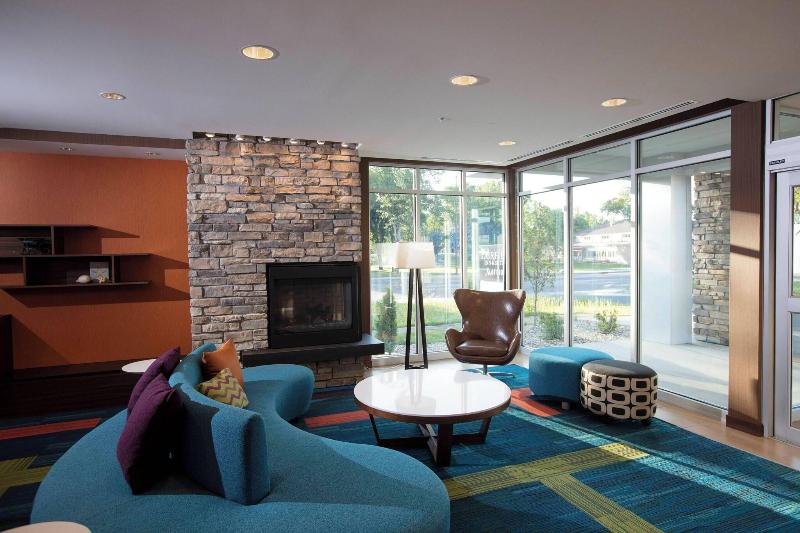 Fairfield Inn & Suites Detroit Lakes image