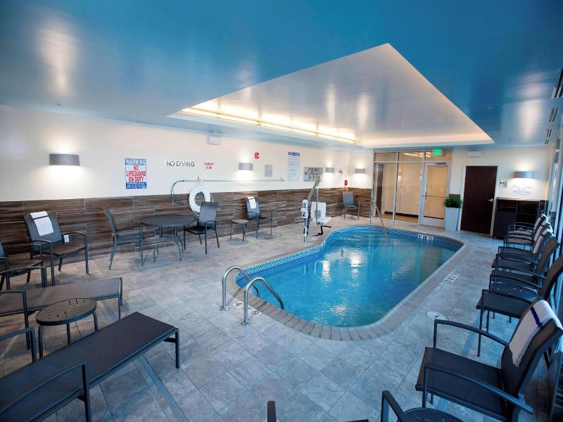 Fairfield Inn & Suites Detroit Lakes